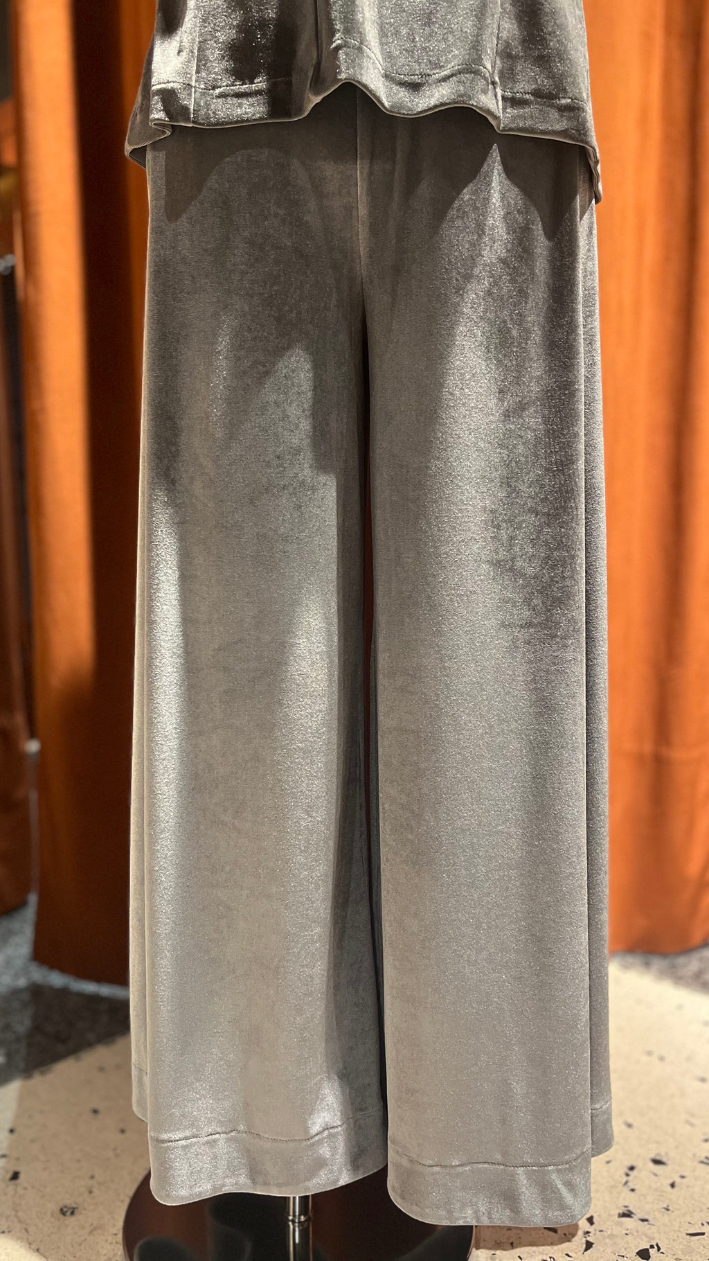 Pantalone grigio perla