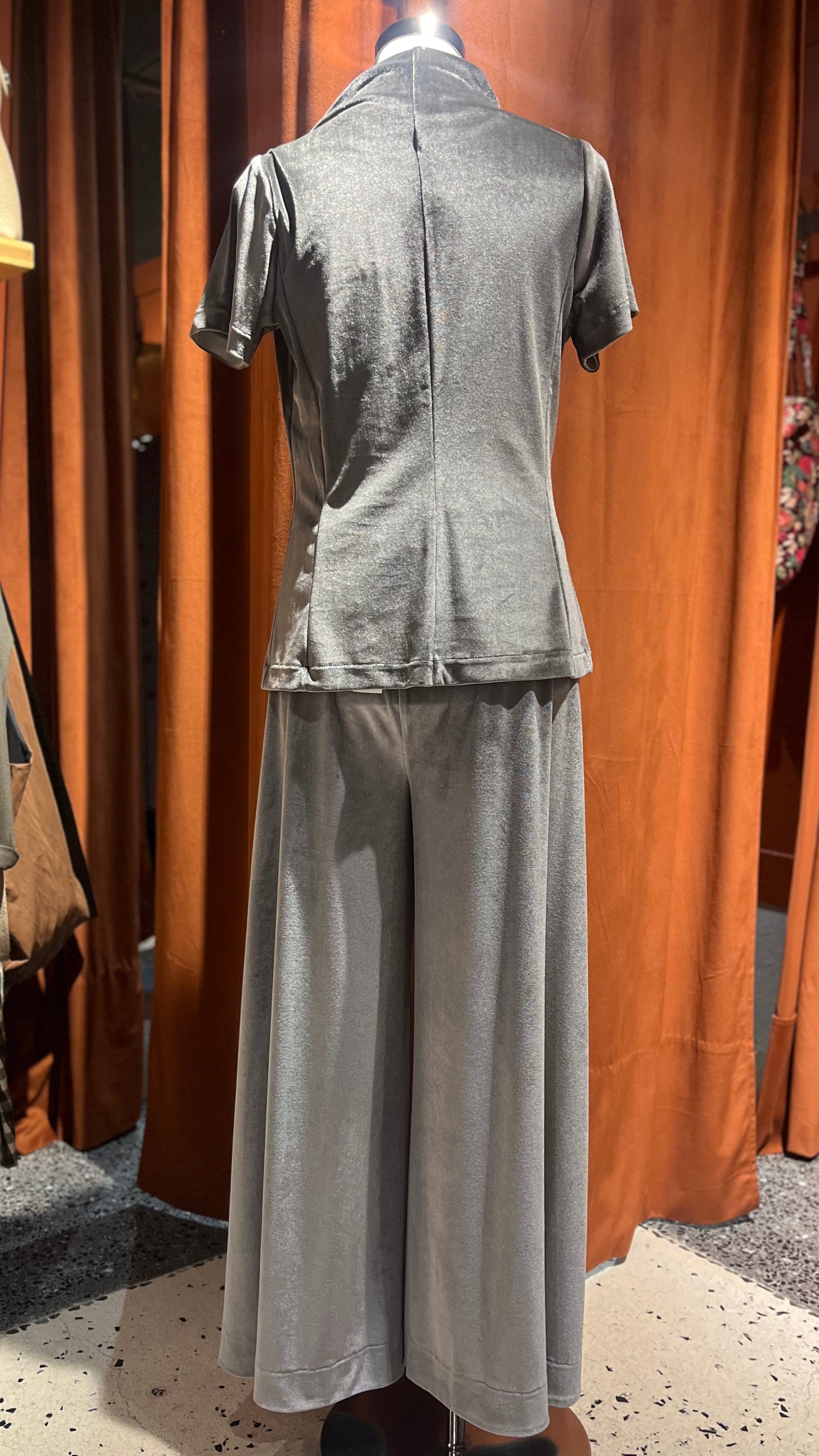 Blusa grigio perla