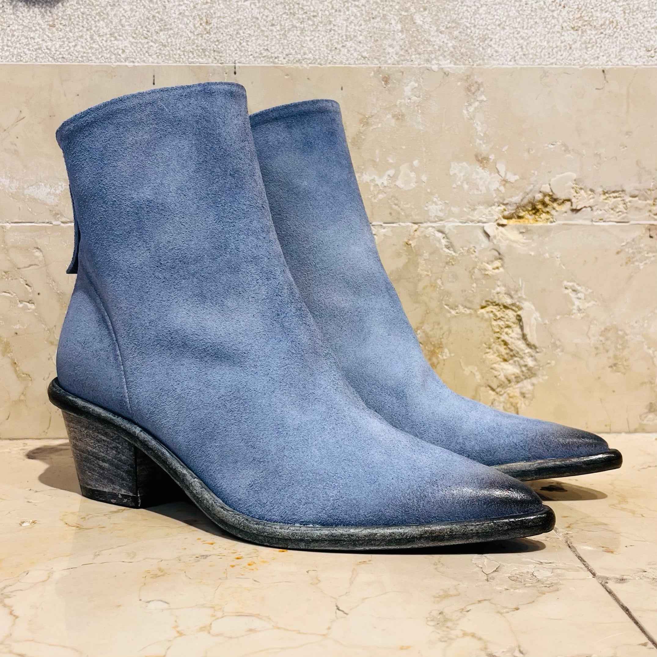 Stivaletto camoscio lavato