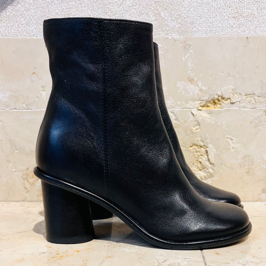 Stivaletto in pelle